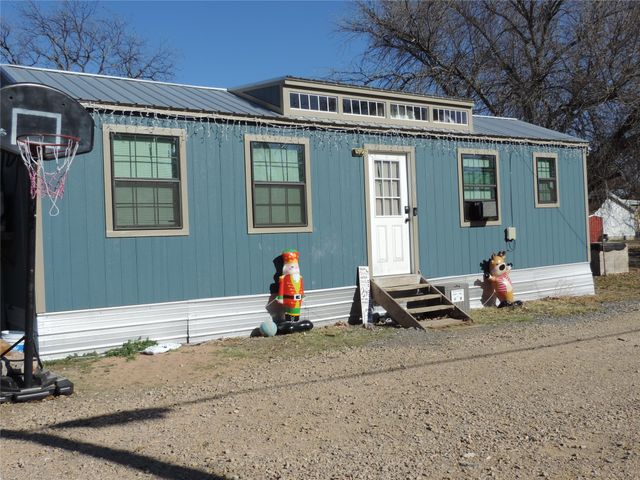 219 S Potter Street, Gorman, TX 76454