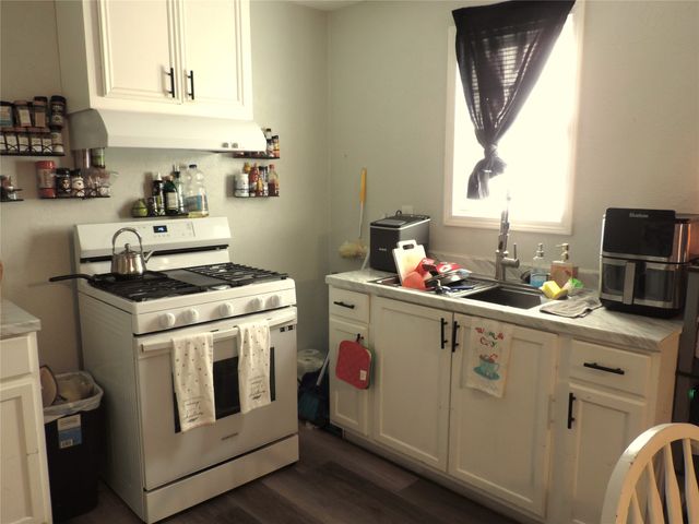 219 S Potter Street, Gorman, TX 76454