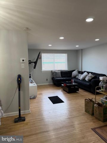 3326 PRIMROSE RD, Philadelphia, PA 19114