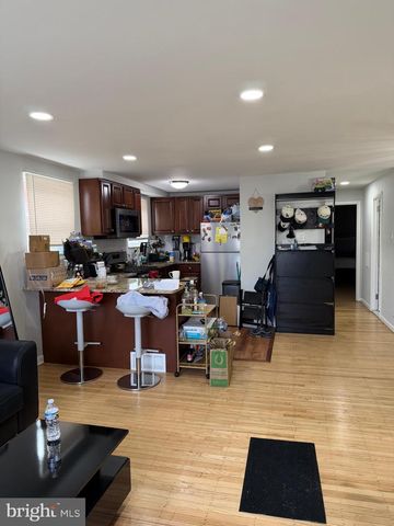 3326 PRIMROSE RD, Philadelphia, PA 19114