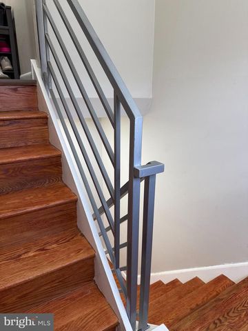 3326 PRIMROSE RD, Philadelphia, PA 19114