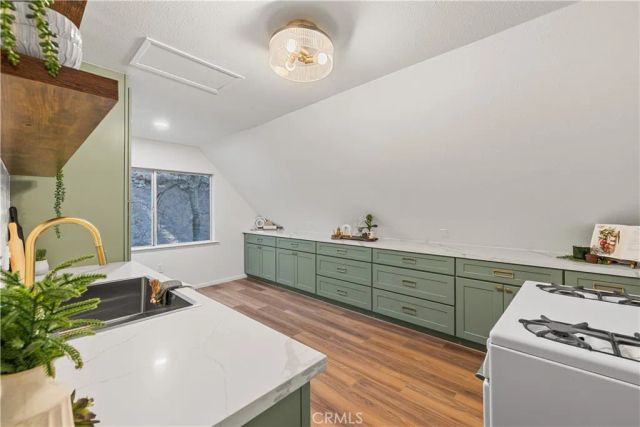 23825 Scenic, Crestline, CA 92325