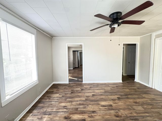 102 Cross Street, Jacksonville, AR 72076