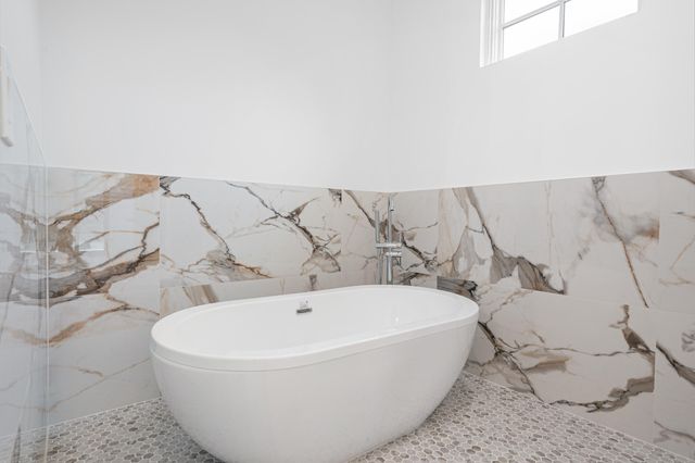 480 Arbour Street, Defuniak Springs, FL 32433