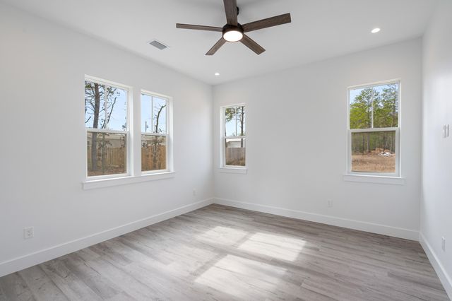 480 Arbour Street, Defuniak Springs, FL 32433