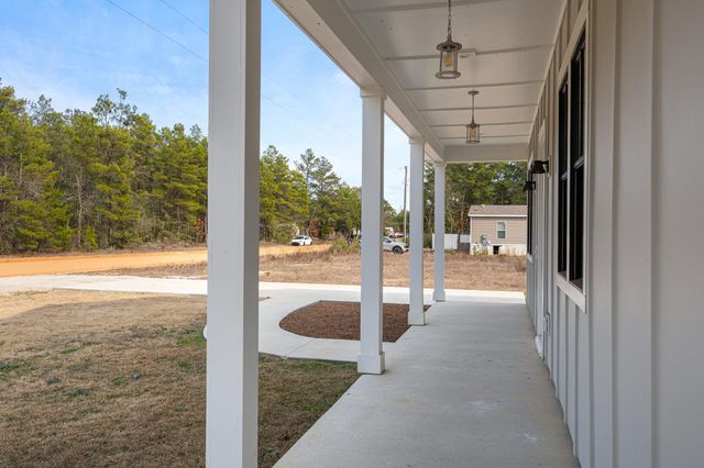 480 Arbour Street, Defuniak Springs, FL 32433