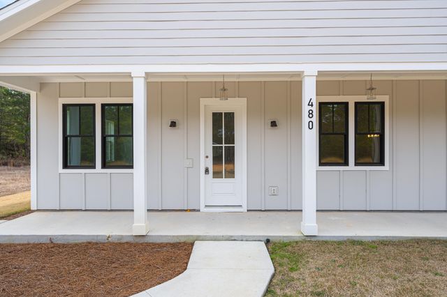 480 Arbour Street, Defuniak Springs, FL 32433