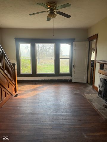 225 W Us Highway 40, Clayton, IN 46118