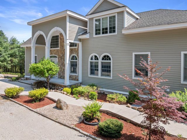 42 High Ridge Road, Moultonborough, NH 03254