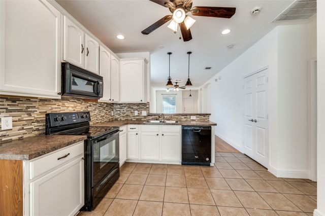 9525 Waterman Drive, Providence Village, TX 76227