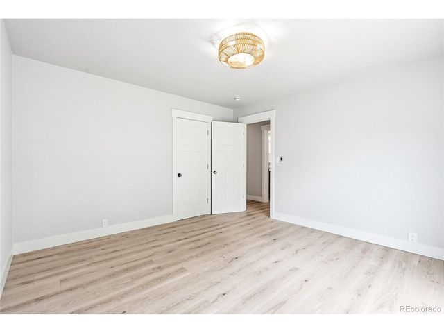 900 Garfield Ave, Loveland, CO 80537
