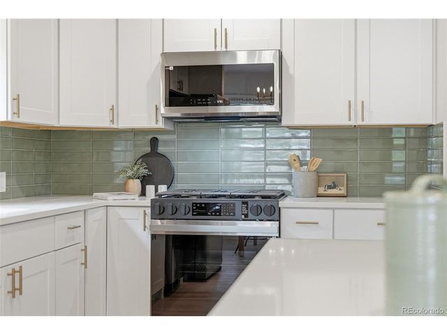 900 Garfield Ave, Loveland, CO 80537