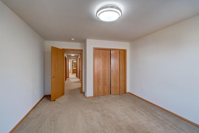 608 Bear Claw Way, Middleton, WI 53562