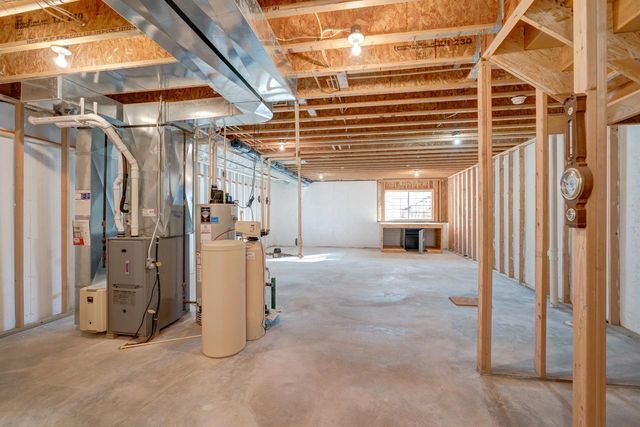 608 Bear Claw Way, Middleton, WI 53562