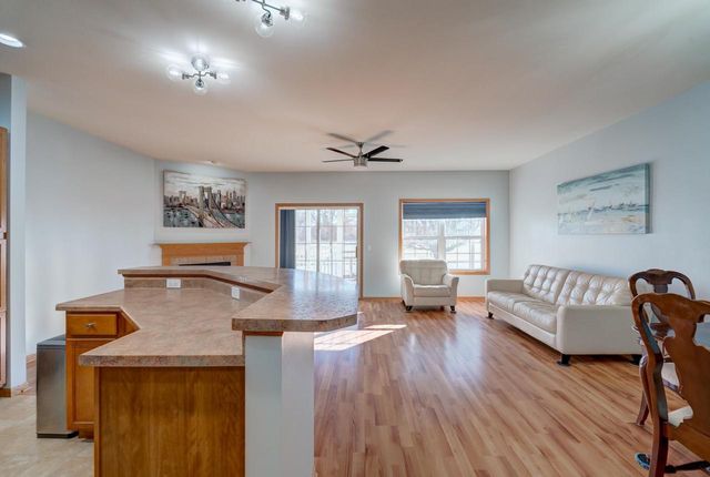 608 Bear Claw Way, Middleton, WI 53562