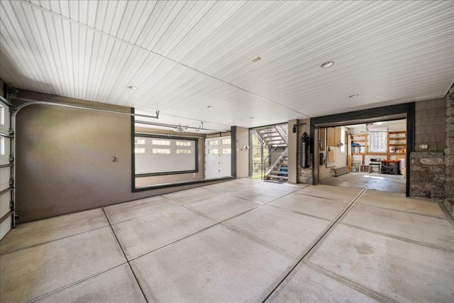 1807 S Rockwood Blvd, Spokane, WA 99203