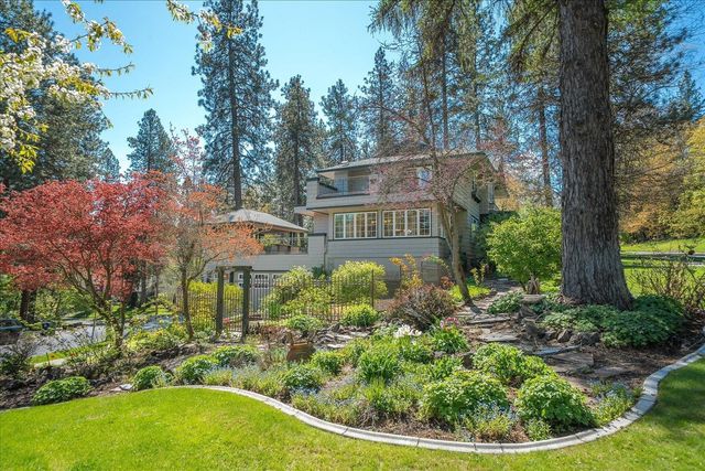 1807 S Rockwood Blvd, Spokane, WA 99203