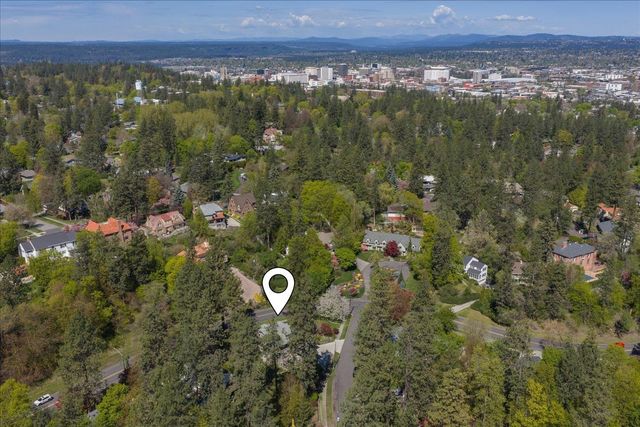 1807 S Rockwood Blvd, Spokane, WA 99203