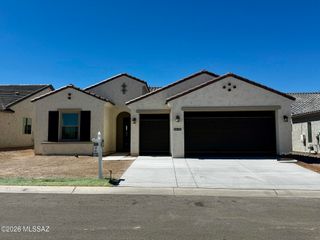 61663 E Travertine Street, Oracle, AZ 85623