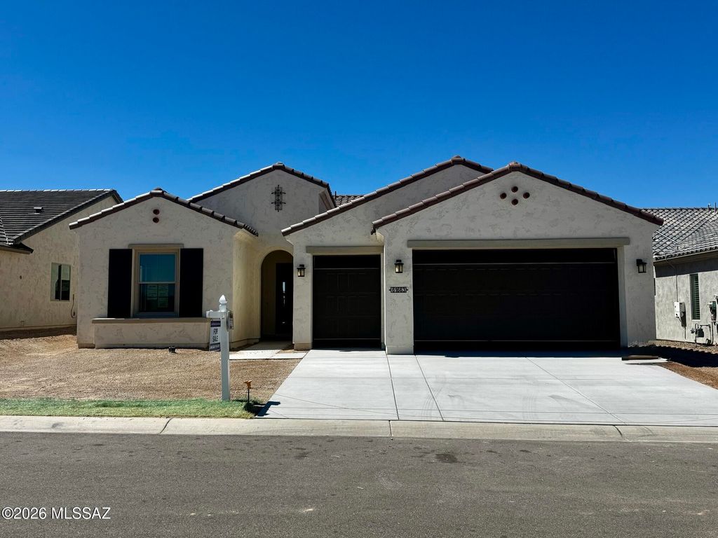61663 E Travertine Street, Oracle, AZ 85623