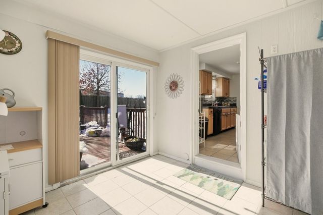 57 Warren Avenue, Tiverton, RI 02878