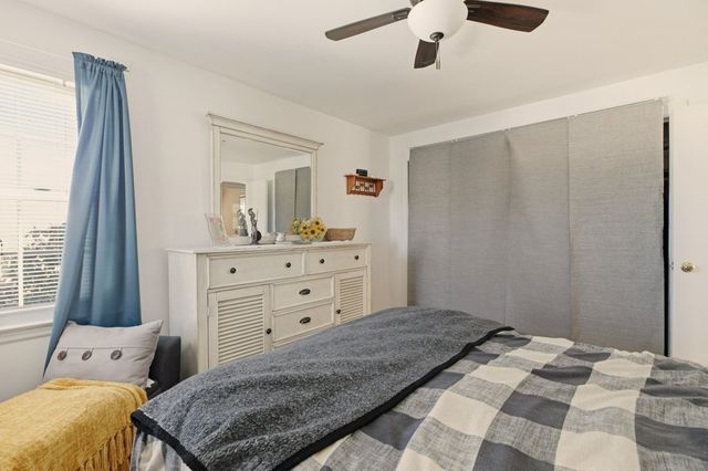 57 Warren Avenue, Tiverton, RI 02878