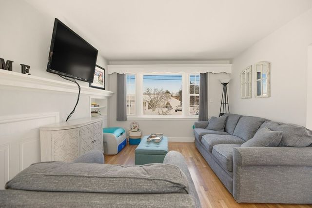 57 Warren Avenue, Tiverton, RI 02878