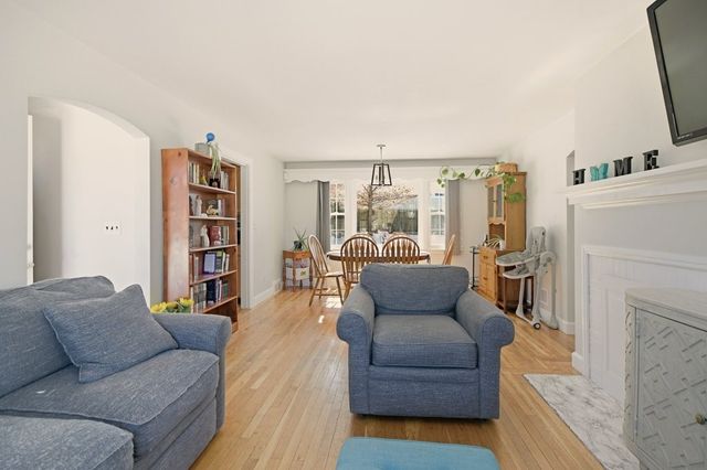 57 Warren Avenue, Tiverton, RI 02878