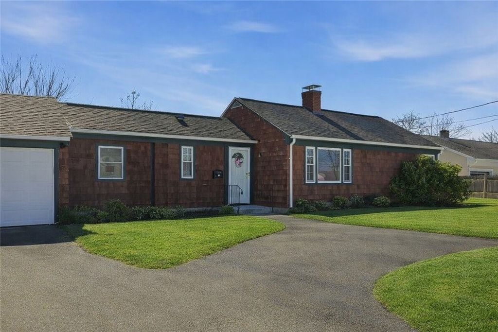 57 Warren Avenue, Tiverton, RI 02878