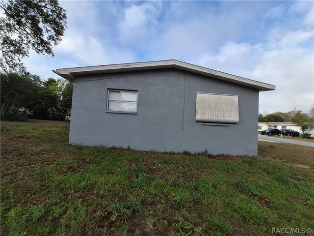 11 S Barbour Street, Beverly Hills, FL 34465