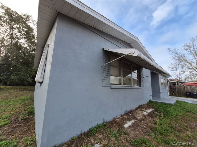 11 S Barbour Street, Beverly Hills, FL 34465