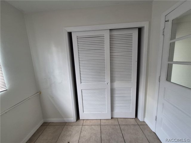 11 S Barbour Street, Beverly Hills, FL 34465