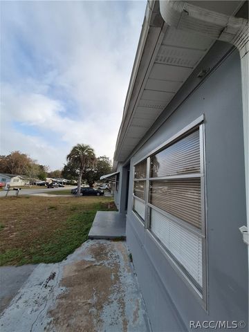 11 S Barbour Street, Beverly Hills, FL 34465