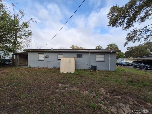 11 S Barbour Street, Beverly Hills, FL 34465