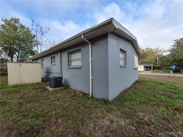 11 S Barbour Street, Beverly Hills, FL 34465