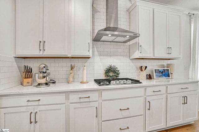 201 Deerview Trail, Simpsonville, SC 29680
