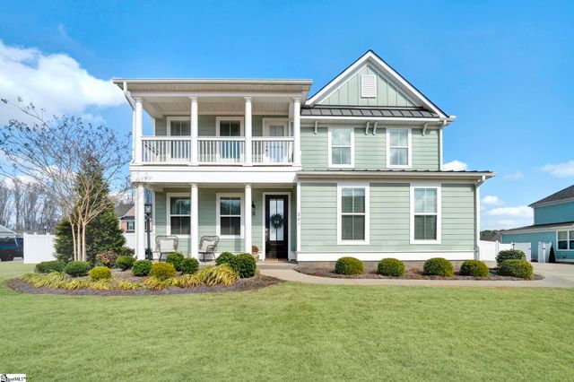 201 Deerview Trail, Simpsonville, SC 29680