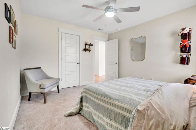 201 Deerview Trail, Simpsonville, SC 29680