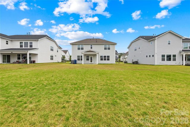 3823 Dahlia Drive, Harrisburg, NC 28075