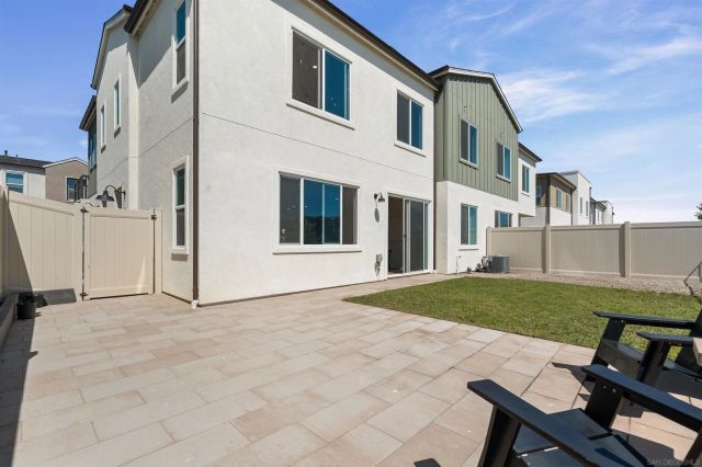 845 Hana Ave 2, Chula Vista, CA 91911