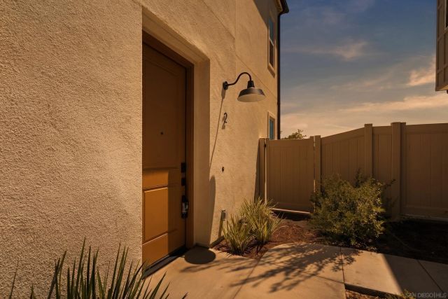 845 Hana Ave 2, Chula Vista, CA 91911