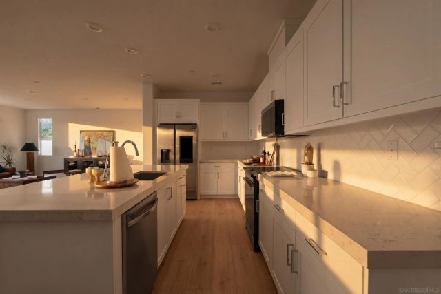 845 Hana Ave 2, Chula Vista, CA 91911