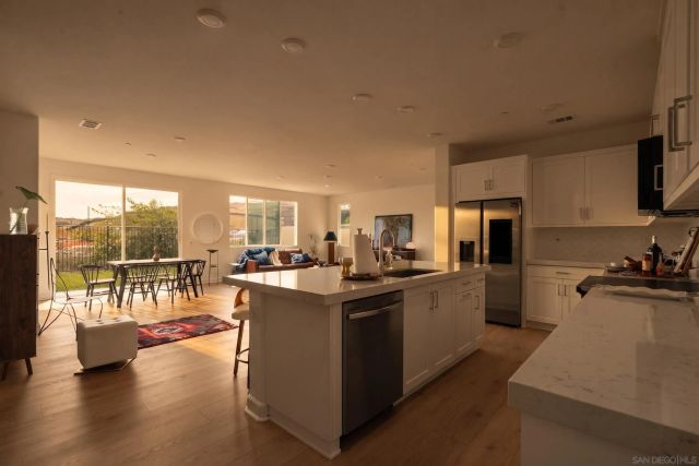 845 Hana Ave 2, Chula Vista, CA 91911