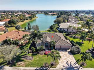 3262 Potomac CT, Naples, FL 34120