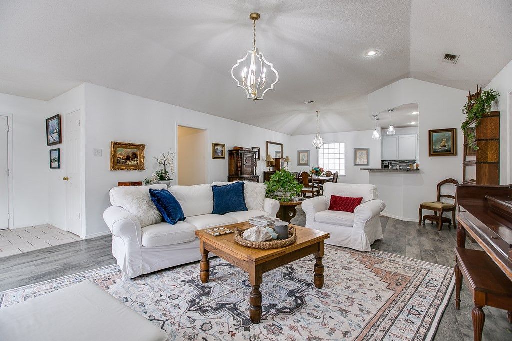 Image 10 of property listing at 4546 Southern Oak Lane, San Angelo, TX 76904