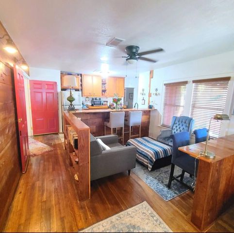 1425 Munger Street, Houston, TX 77023