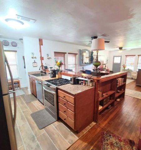 1425 Munger Street, Houston, TX 77023