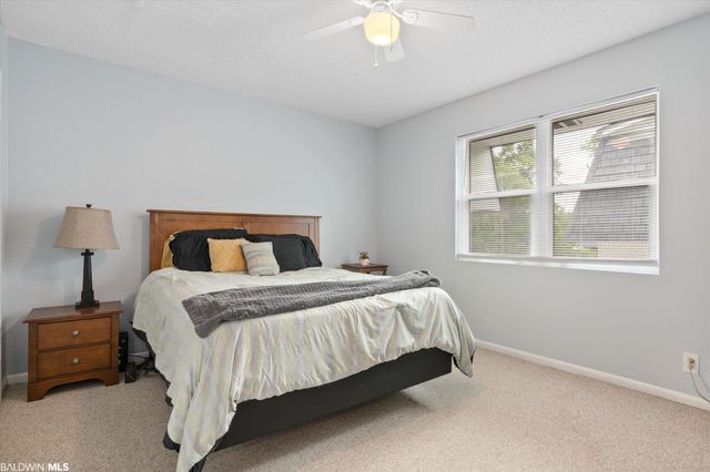 3655 Old Shell Road 426, Mobile, AL 36608