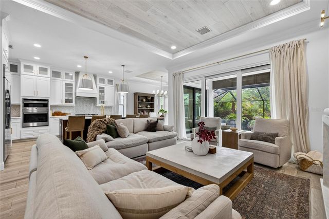 919 SEAGRAPE DRIVE, Ruskin, FL 33570