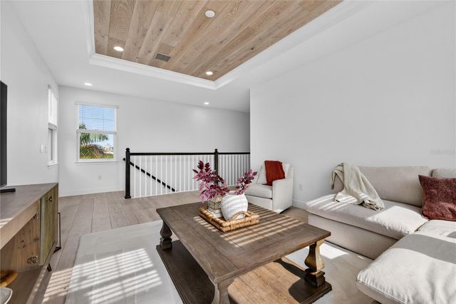 919 SEAGRAPE DRIVE, Ruskin, FL 33570